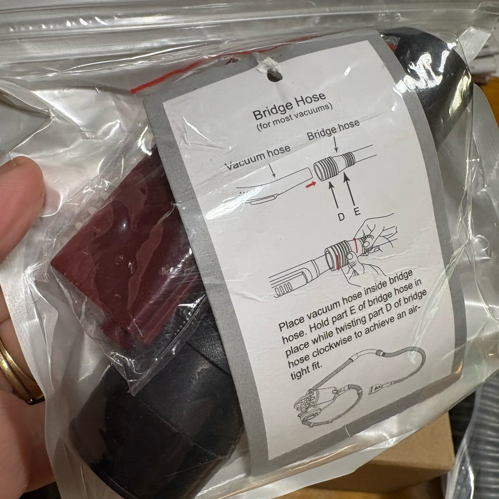 Penn-Plax VacGroom Pet Grooming and Shedding Vacuum Attachment Kit new - Picture 7 of 7